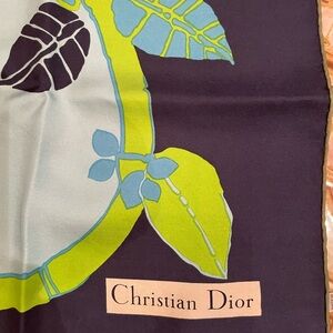 Christian Dior 100 % silk scarf - vintage